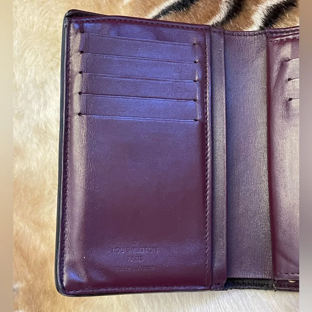 Beautiful Louis Vuitton Vernis Bifold French Kisslock Wallet -EUC - Picture 4 of 13
